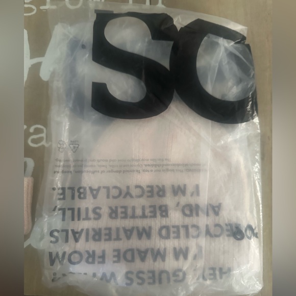 ASOS Oatmeal Ribbed Beanie - Picture 3 of 10